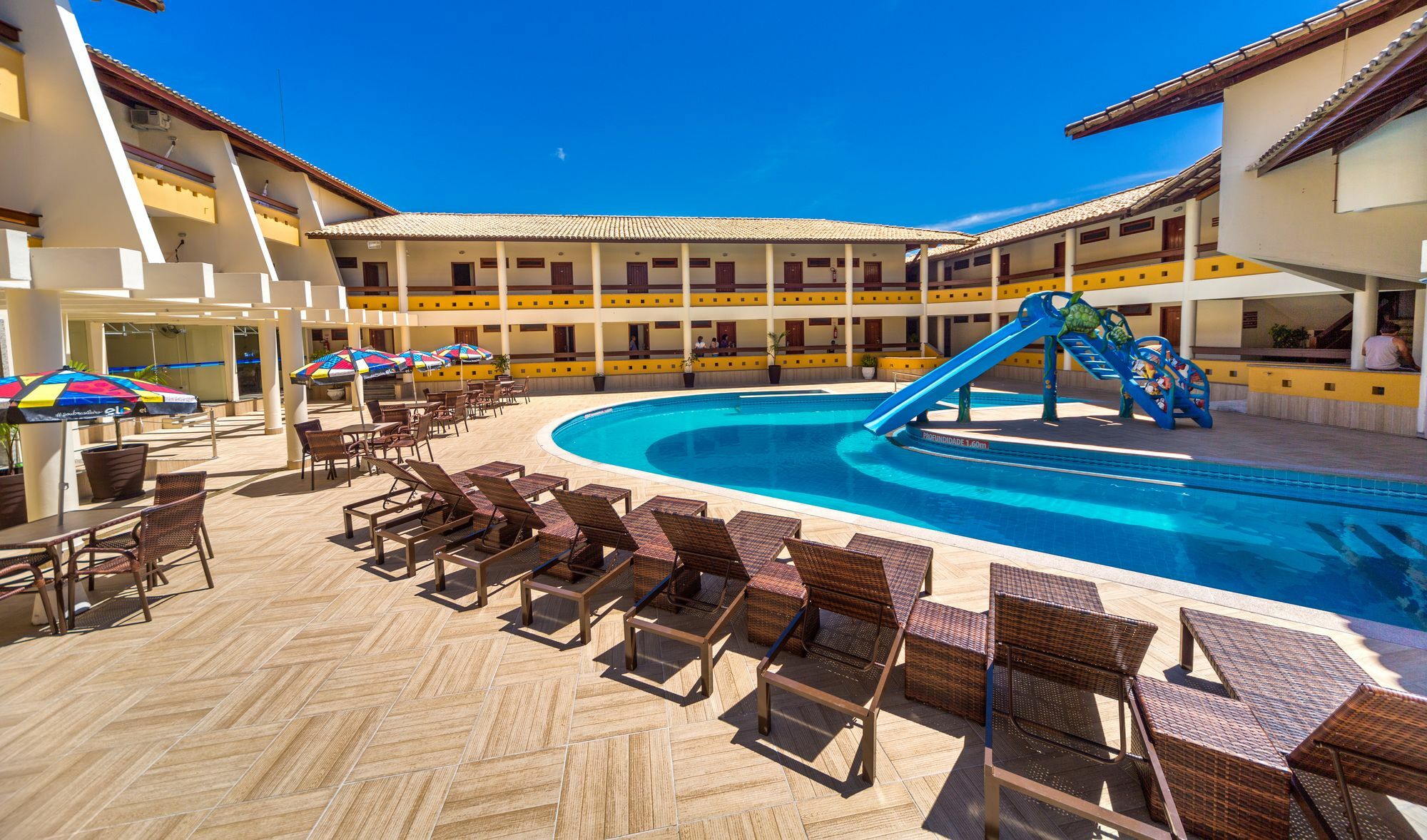 פורטו סגורו Porto Calem Praia Hotel מראה חיצוני תמונה