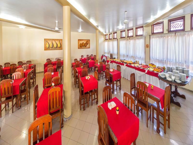 פורטו סגורו Porto Calem Praia Hotel מראה חיצוני תמונה